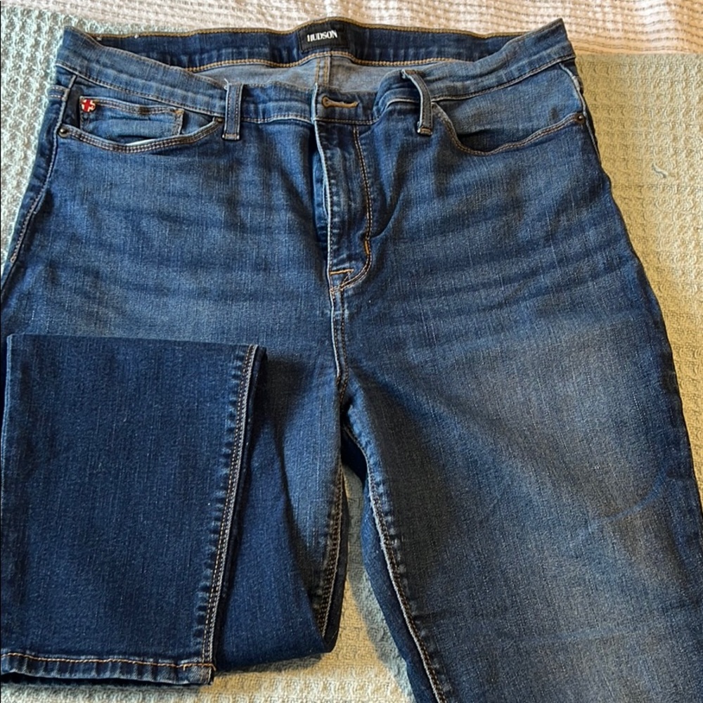 EUC Hudson Natalie skinny jeans